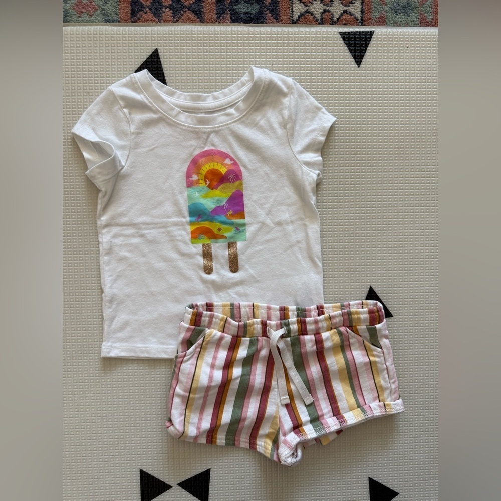 Carter’s|Baby girl stripe soft shorts & white tee with playful print•••ADORABLE